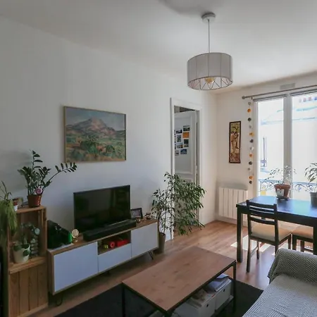 Apartment Charming For A Pleasant